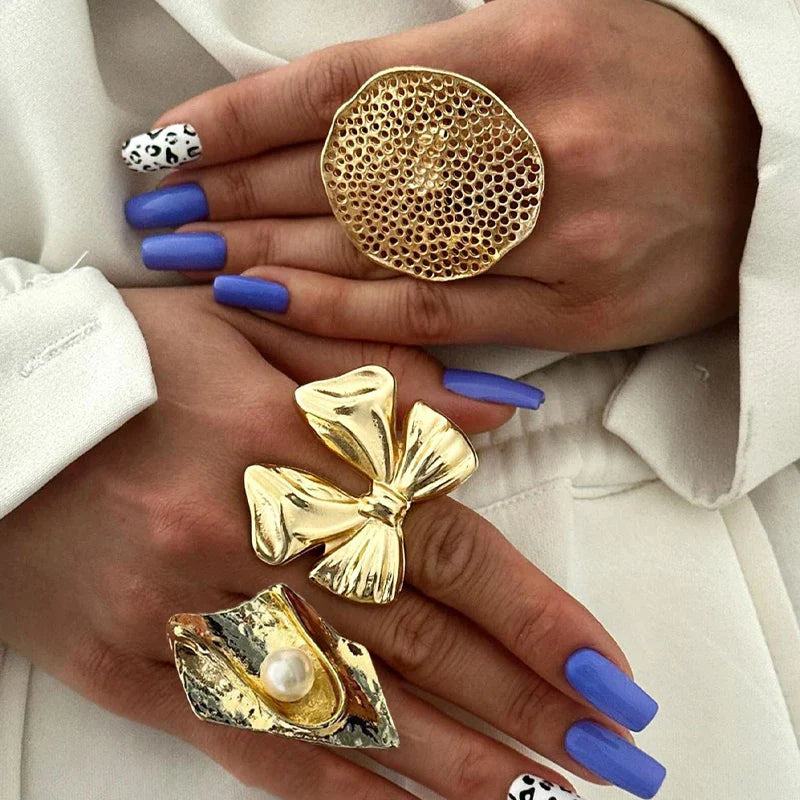4 Pcs Exaggerated Gold Color Ring Set for Women 2025 Personality Metal Punk Party Big Flower Finger Ring Jewelry Accessories